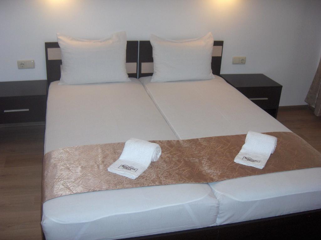 Hotel Krasteva House Berkovitsa Habitación foto