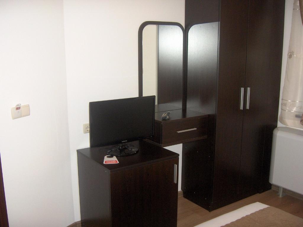 Hotel Krasteva House Berkovitsa Habitación foto
